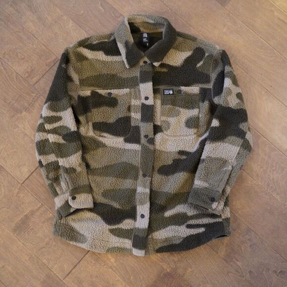 Mountain Hardwear‎ Women's HICAMP Shacket In Camo Sherpa Fleece Snap Sz S - Picture 3 of 10